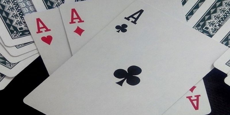 Liêng là gì? Tìm hiểu thuật ngữ trong game bài cho game thủ
